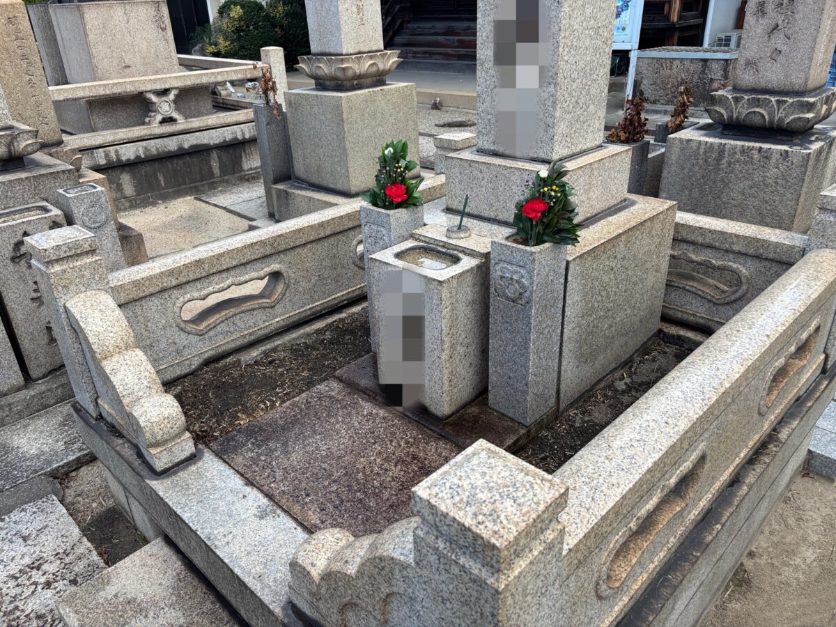 お墓のお掃除・草むしり 神戸市の便利屋