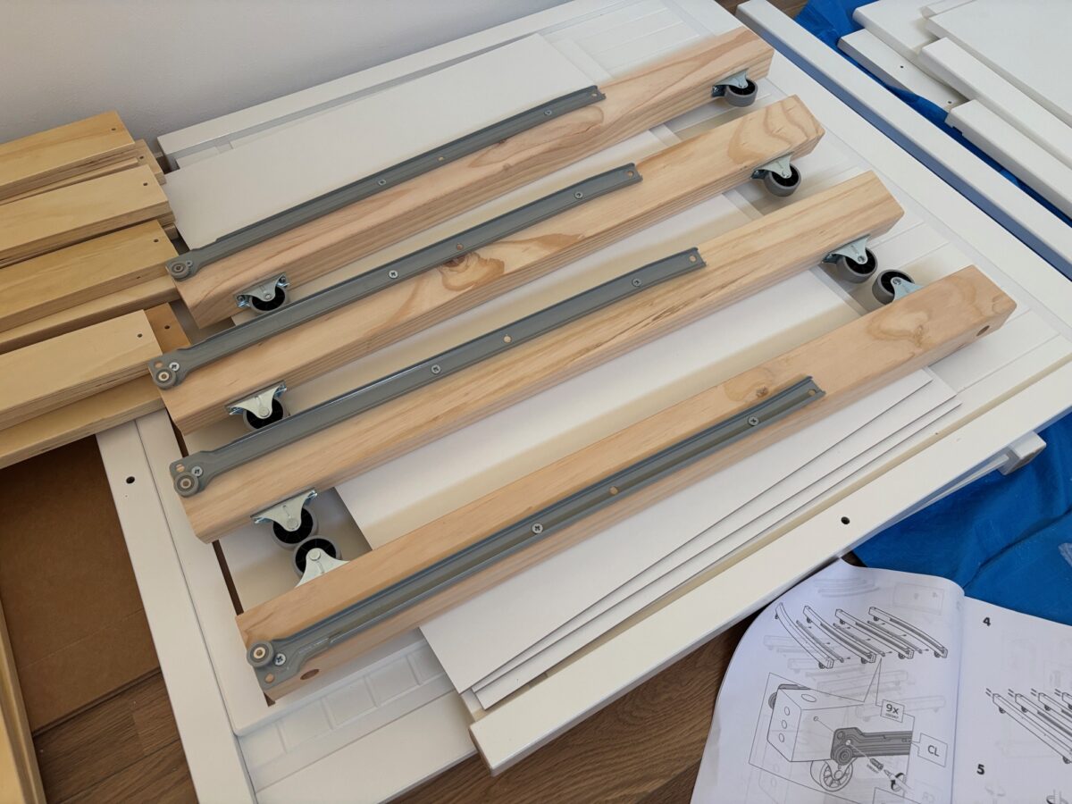 HEMNES(ヘムネス)デイベッドフレーム