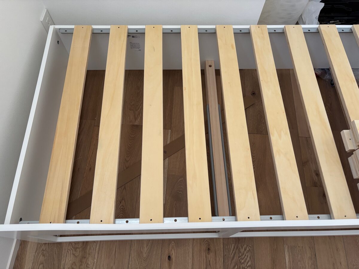 HEMNES(ヘムネス)デイベッドフレーム