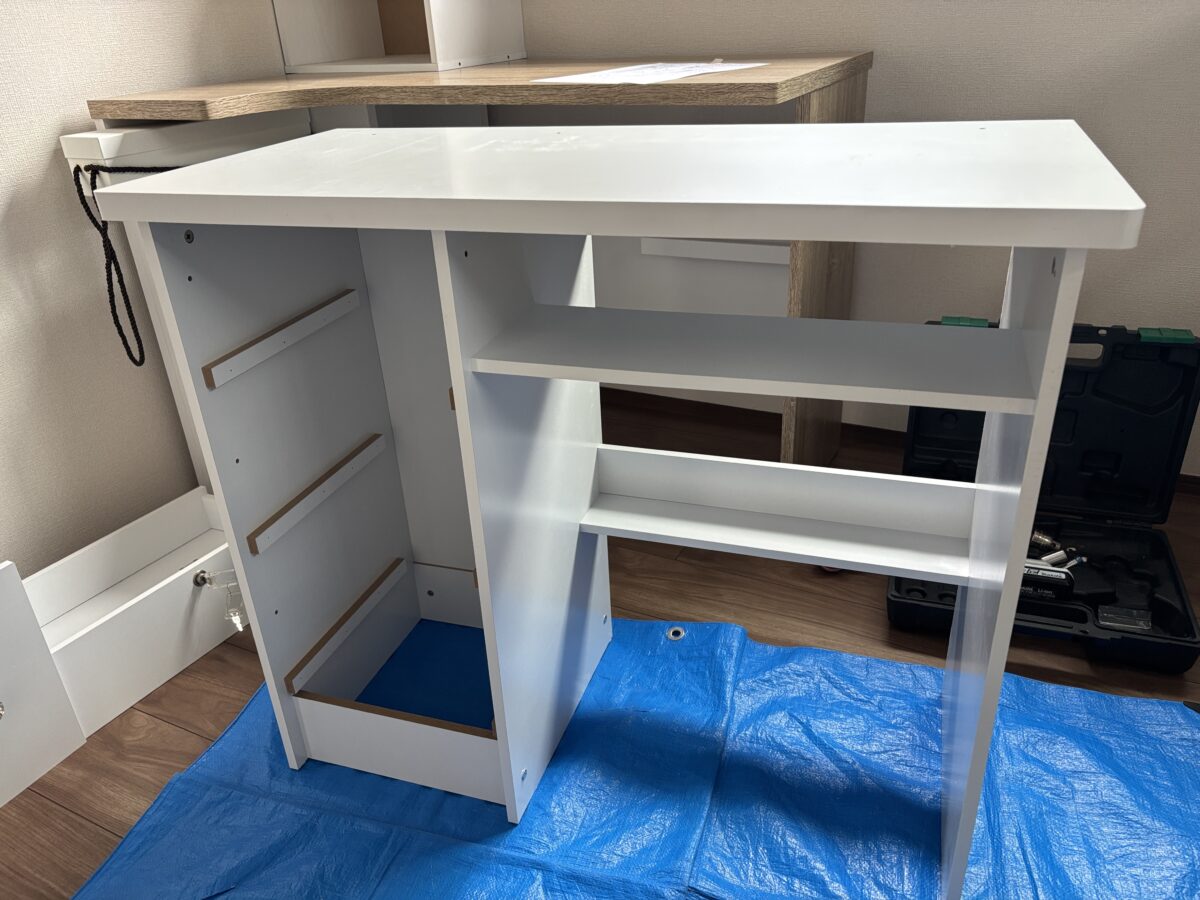 大阪府のお客様 | ドレッサーの組立て依頼をいただきました